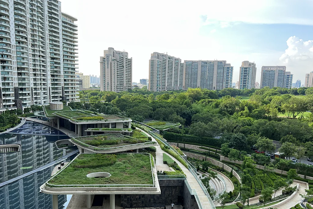 Luxury real estate consultation